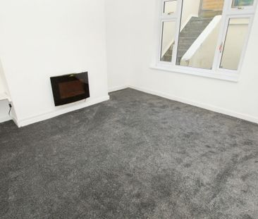 36 Carlton Street, CHELTENHAM GL526AQ - Photo 4