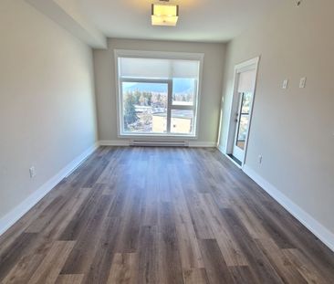Top Floor Condo - Photo 1