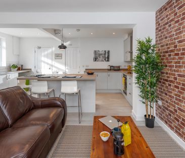 Brooklyn Road 5 - Photo 1