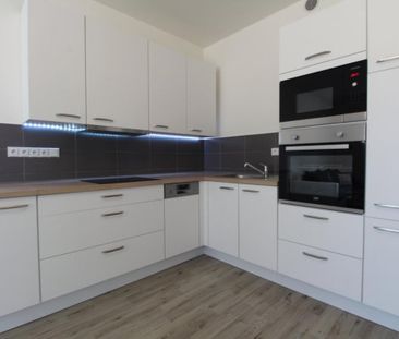 Pronájem bytu 2+kk 53 m2 - Fotografie 5