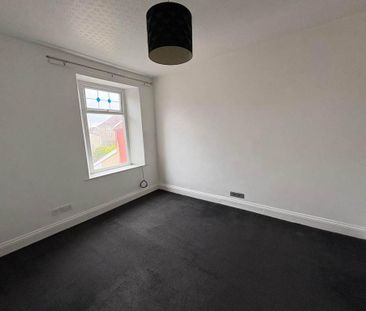 4 bedroom house to rent - Photo 3