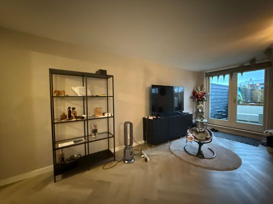 Appartement te huur: Eikelaan 84-E 1561 CG Krommenie - Photo 1