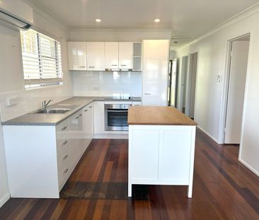 50 Villiers Street, Lota, Qld 4179 - Photo 3