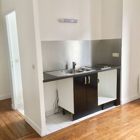 Location Appartement 1 pièce 19m² - Photo 3