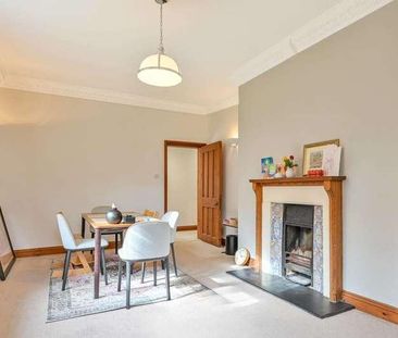 Oldfield Wood, Maybury, GU22 - Photo 6