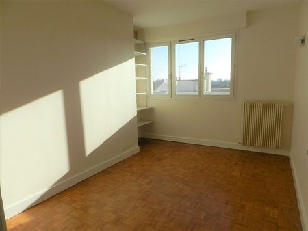 Location Appartement 4 pièces 85m² - Photo 4