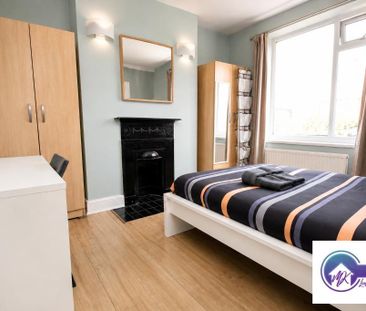 3 Bedroom Flat To Rent - Photo 5