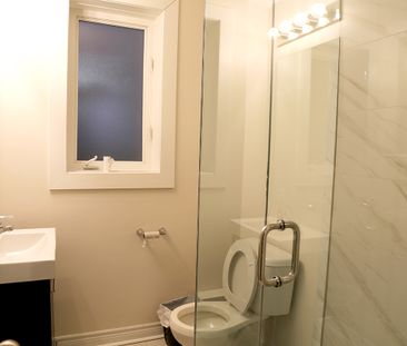 Deluxe Room - Pembroke - Photo 5
