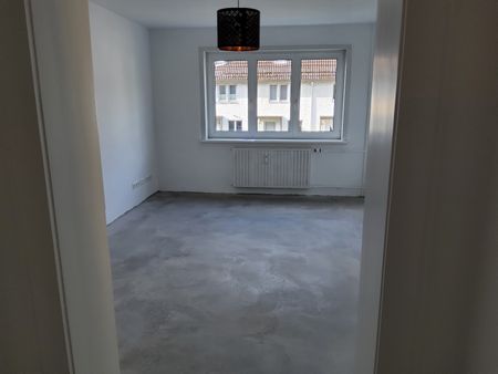 Niedliche 3-Zimmer-Wohnung mit Dusche // 1.OG Wohnung 2 - Photo 2