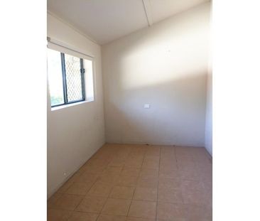 3/9 Clayton Street - Photo 2