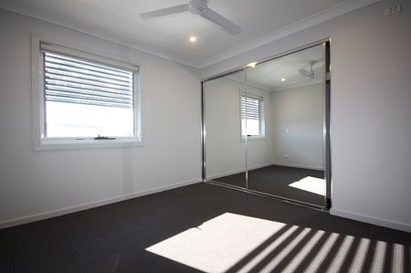 Modern & Convenient Living - Photo 3