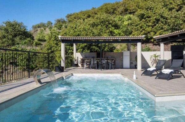 Alquiler de casa o chalet independiente en Benamargosa - Photo 1