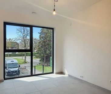 Appartement te huur - Photo 1