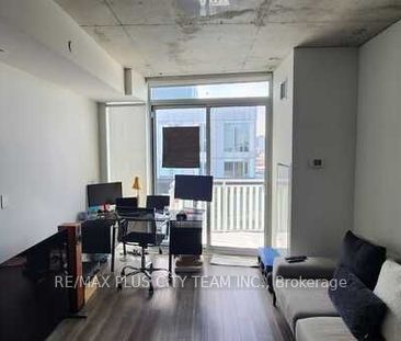 Riverside Square Lofts 15-45 , #1402 - Photo 2