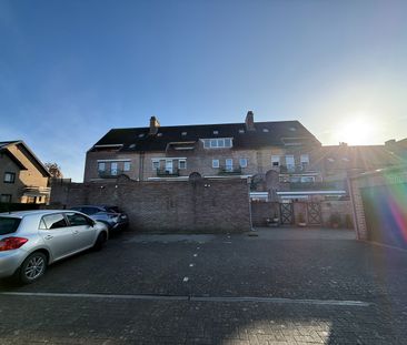 Duplex-appartement met drie slaapkamers en afgesloten garagebox te ... - Foto 3