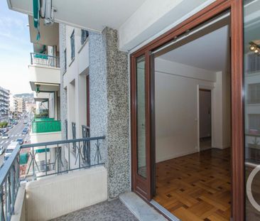 Location Appartement 1 pièce 33m² NICE 06100 - Photo 1