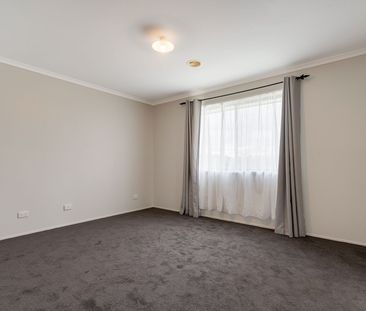 Renovated Family Home - Photo 1