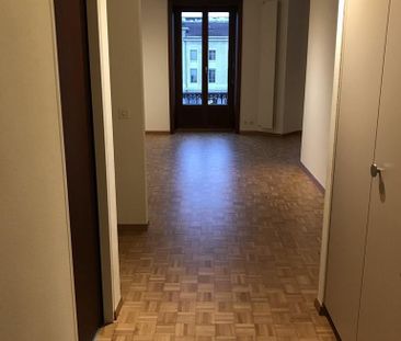 À louer - Appartement 2.5 pièces à la Place Cornavin - Foto 2