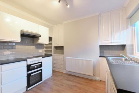 2 bedroom terraced house to rent - Photo 5