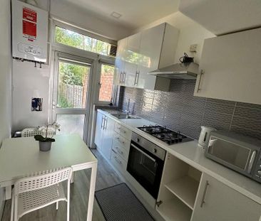 4 bedroom house to rent - Photo 6