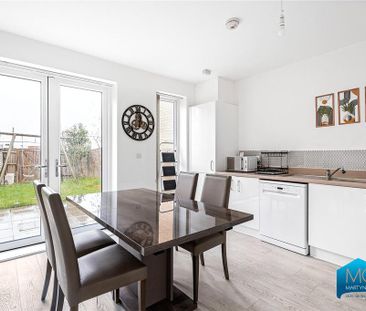 3 bedroom terraced house to rent - Photo 4