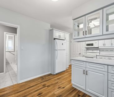 For Lease - 4 Regina Avenue, St. Catharines, Ontario - Photo 4