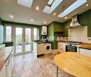 Central Stroud, GL5 - Photo 1