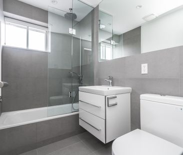 39 Riverwood Parkway - Photo 3