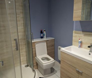 2 bedroom apartment to rent - Photo 6