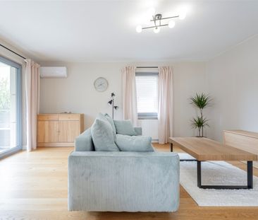 w garażu podziemnym - Фото 3