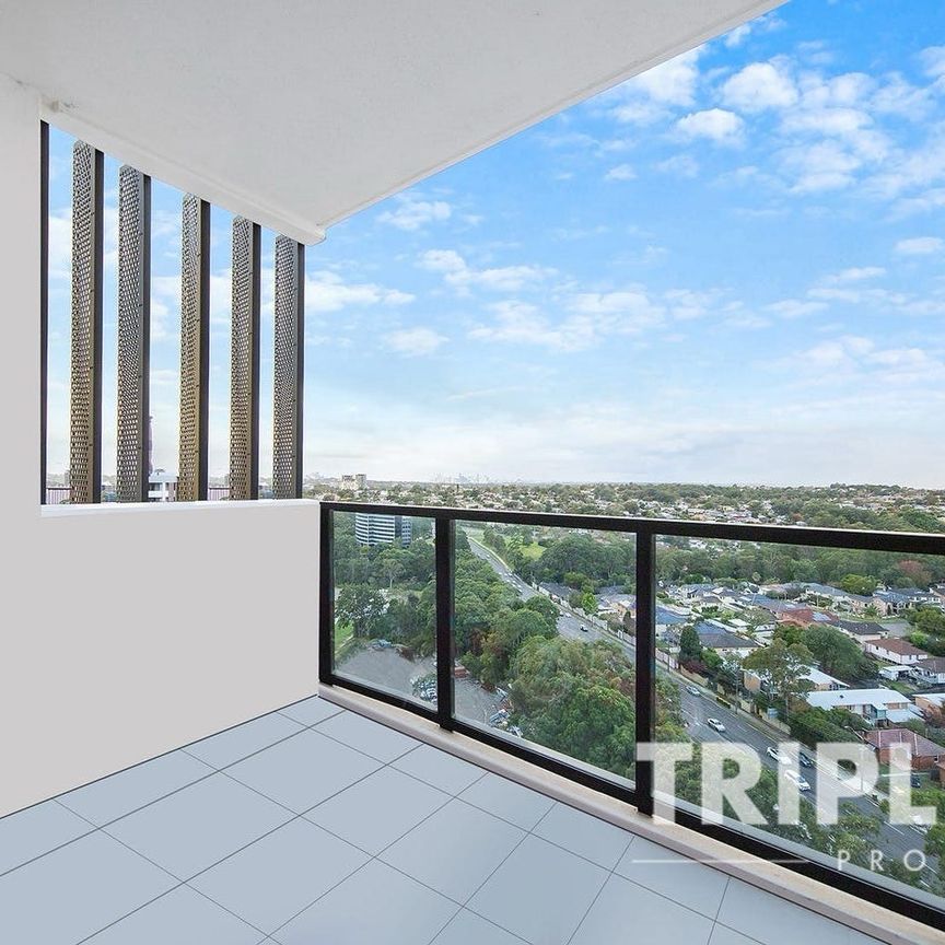 Unfurnished & Nice City View & Quiet & Timber Floor In The Living Area & Open Balcony & 5-Min Walk to Shopping Centre Metro & MQU - Photo 1