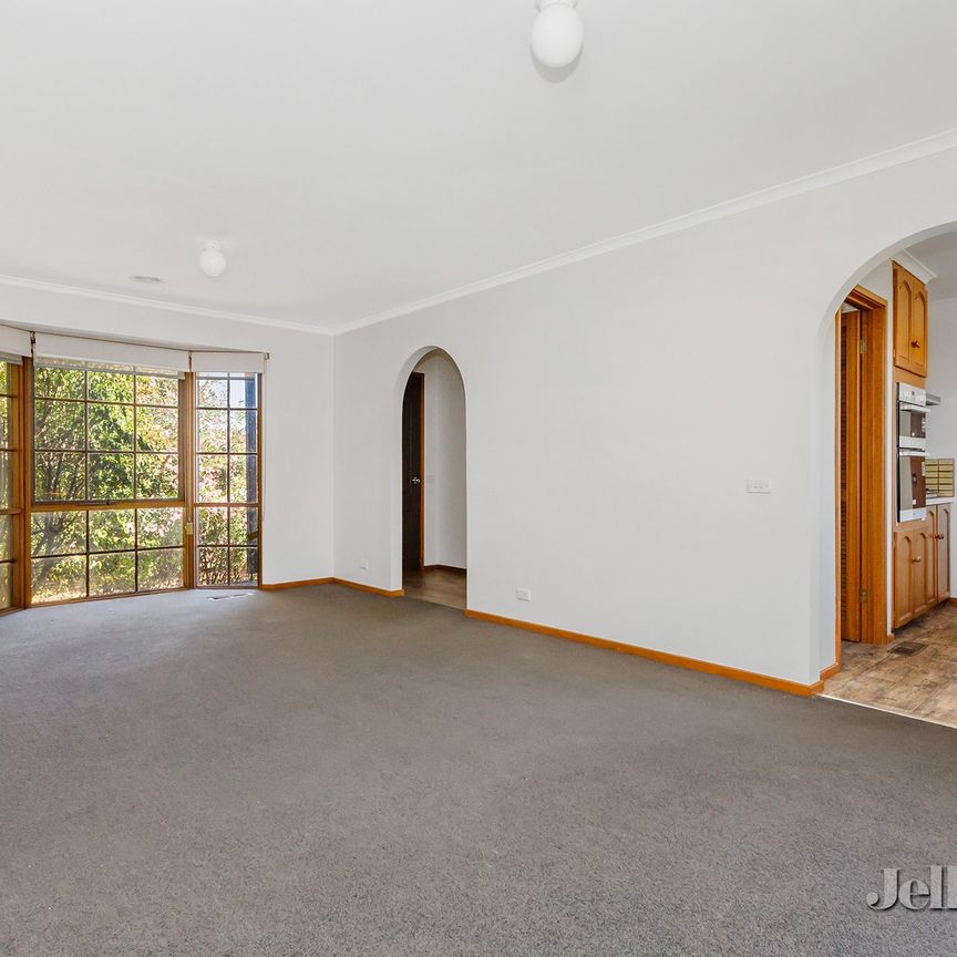 6 Winsam Grove, Wendouree - Photo 1