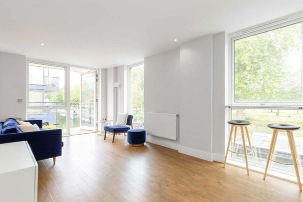 Gunmakers Lane, Victoria Park, E3 - Photo 1