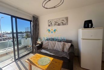 Puerto Rico, Canary Islands 35130