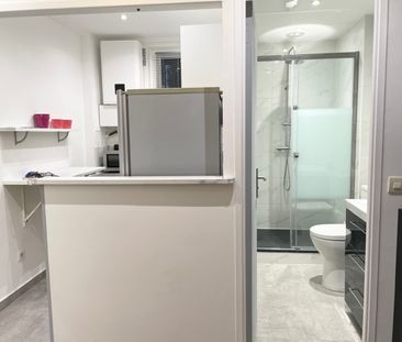 STUDIO MEUBLE 25 M2 AVEC TERRASSE - Photo 5