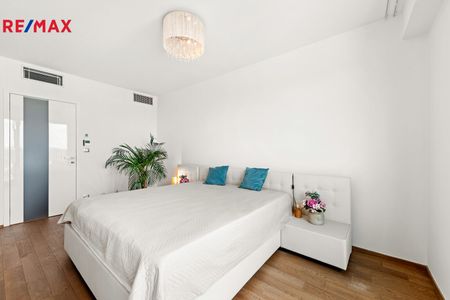 Pronájem bytu 2+kk v osobním vlastnictví 71 m², Praha 3 - Žižkov - Fotografie 4