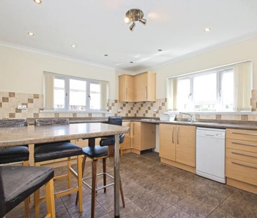 Birchgrove, Llanharry, PONTYCLUN - Photo 4