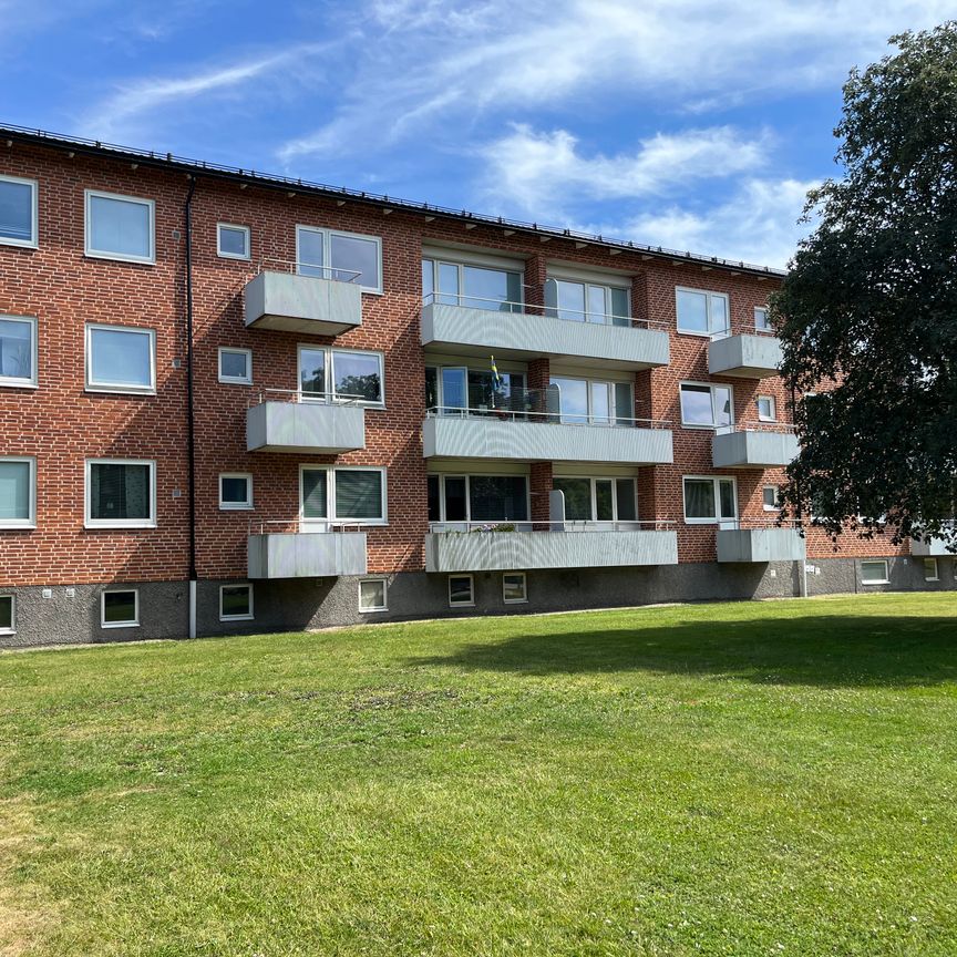 Kerstinbodagatan 35 A - Photo 1