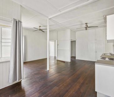 Welcome to Your New Home - A Classic Queenslander Close to it All! - Photo 1