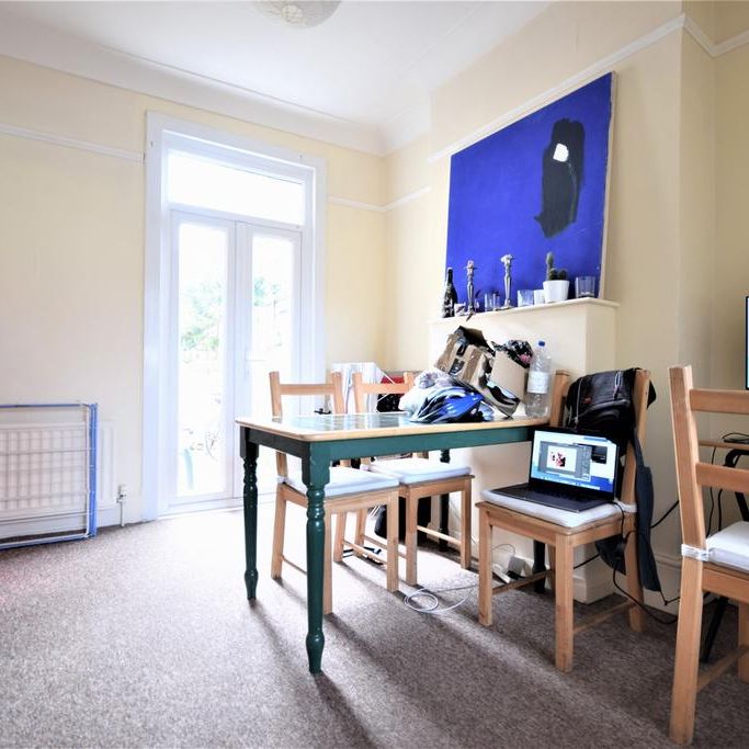 4 bedroom house to rent - Photo 1