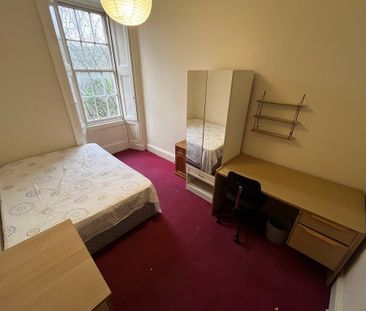 Room in a Shared Flat, South Clerk Street, EH8 - Photo 4