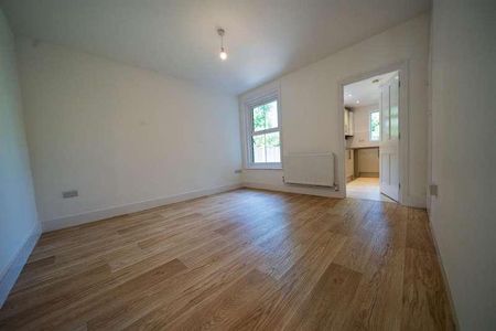 Ashurst, Southampton, SO40 - Photo 4