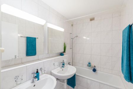 Wohnen in Stadtnähe mit Ausblick ins Grüne - Foto 3