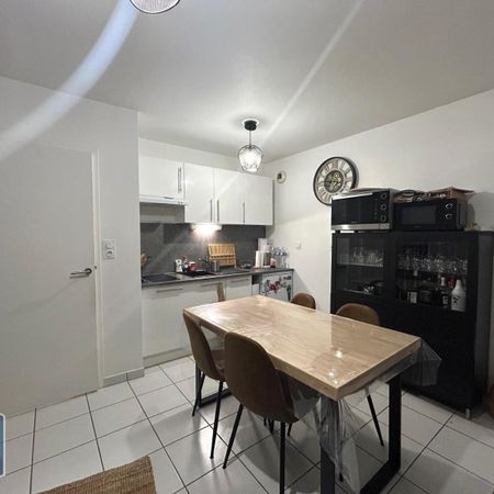 Location Appartement 2 pièces 44m² ST CYR SUR LOIRE 37540 - Photo 3