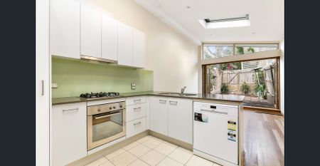 Two Bedroom Terrace In Peaceful Enclave - Photo 3