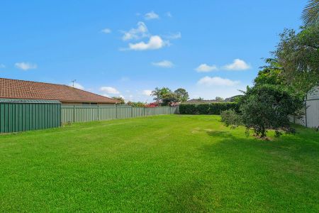 21 Colonel Barney Drive, 2444, Port Macquarie Nsw - Photo 2