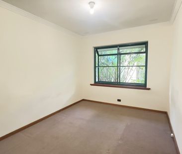Charming 3-Bedroom Family Home in Rossmoyne SHS Zone - Photo 6