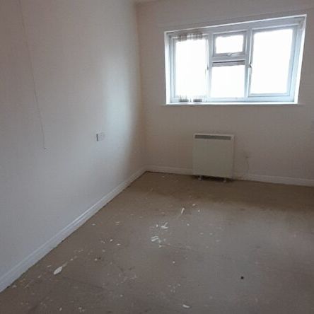 Bloom Hill Grove, Moorends, DN8 4BN - Photo 1