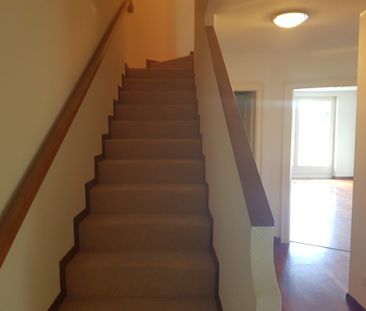 Joli appartement duplex de 4 pièces avec balcons à Corsier - Photo 4