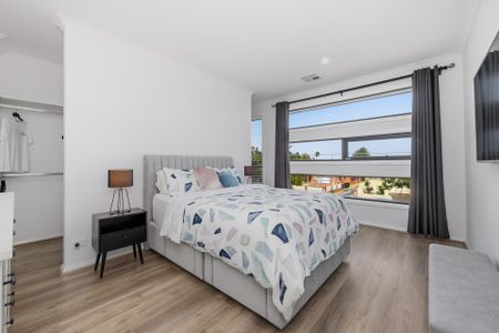 17B Helena Street, Clayton South VIC 3169 - Townhouse For Rent | Domain - Photo 4